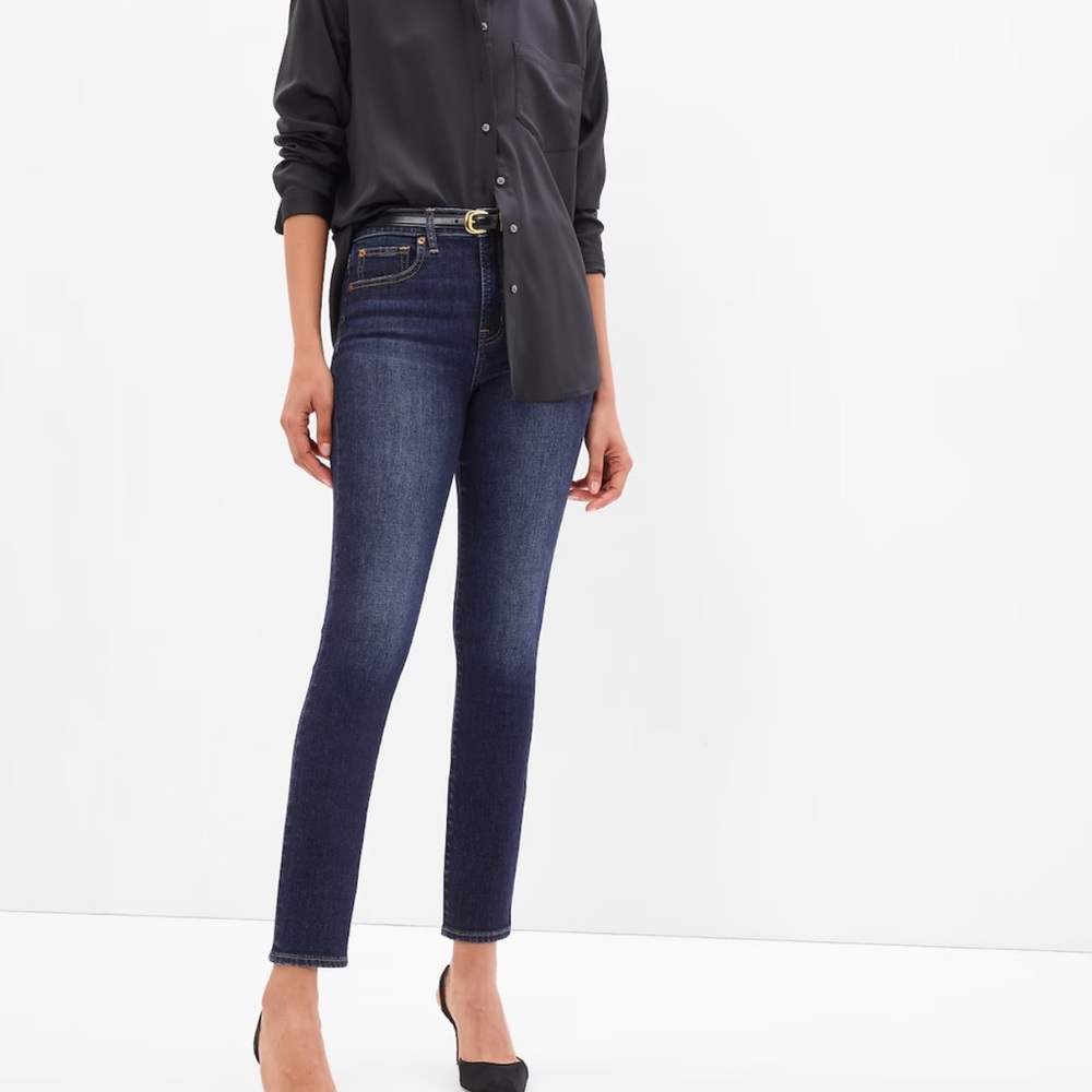 Gap Jeans - Size 27 petite - Dark Wash - No Distressing